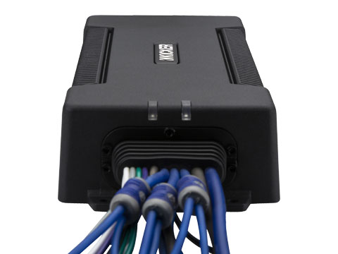 PXA1000.5 Amplifier left side with wires