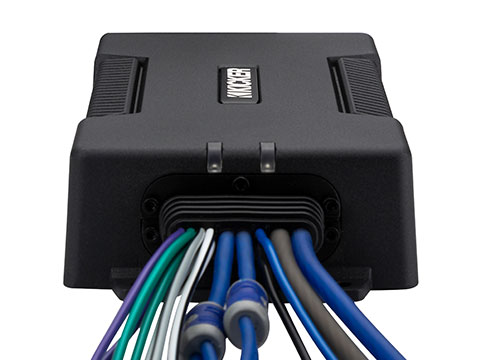 PXA400.4 Amplifier left side with wires